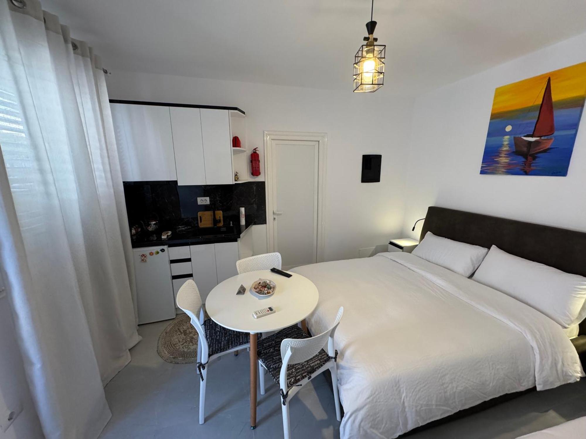 Private Villa Aras 2 - Luxury & Elegance Apartments Vlorë Esterno foto