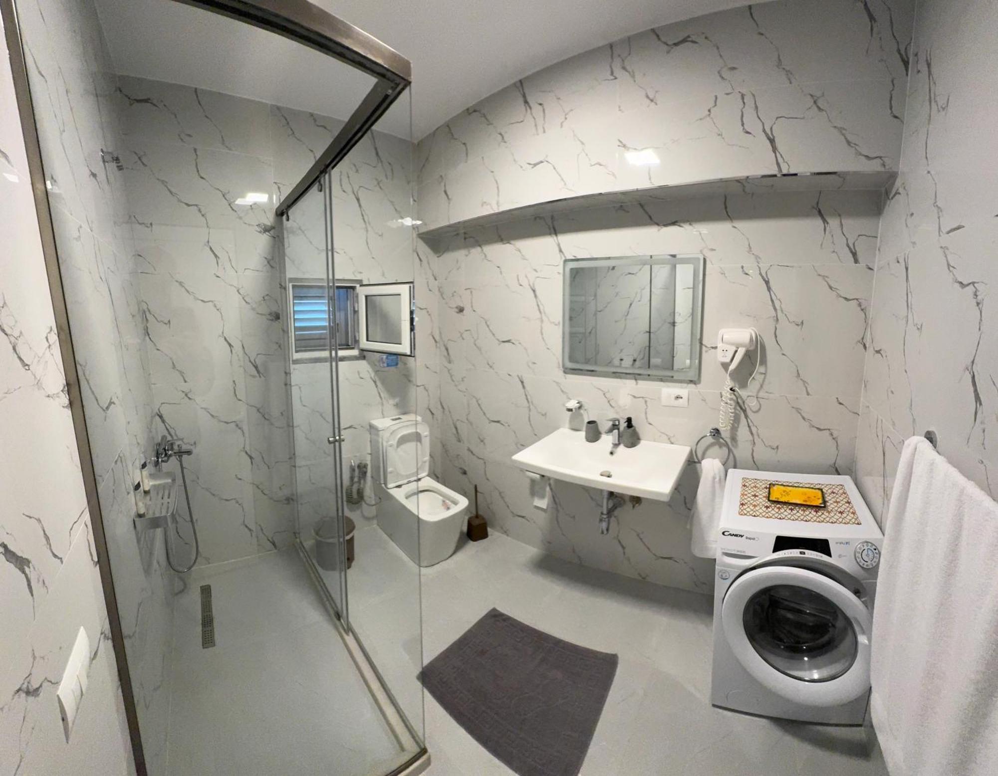 Private Villa Aras 2 - Luxury & Elegance Apartments Vlorë Esterno foto