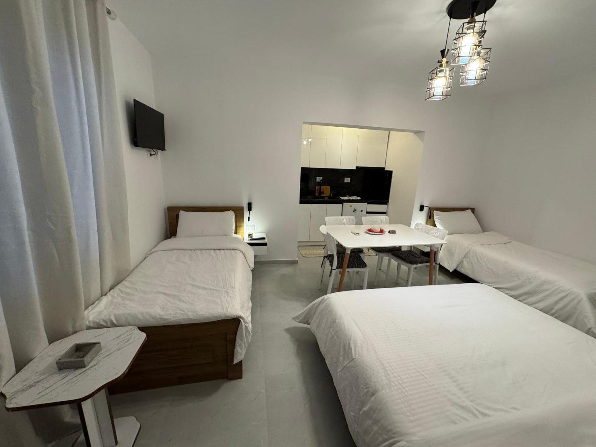 Private Villa Aras 2 - Luxury & Elegance Apartments Vlorë Esterno foto