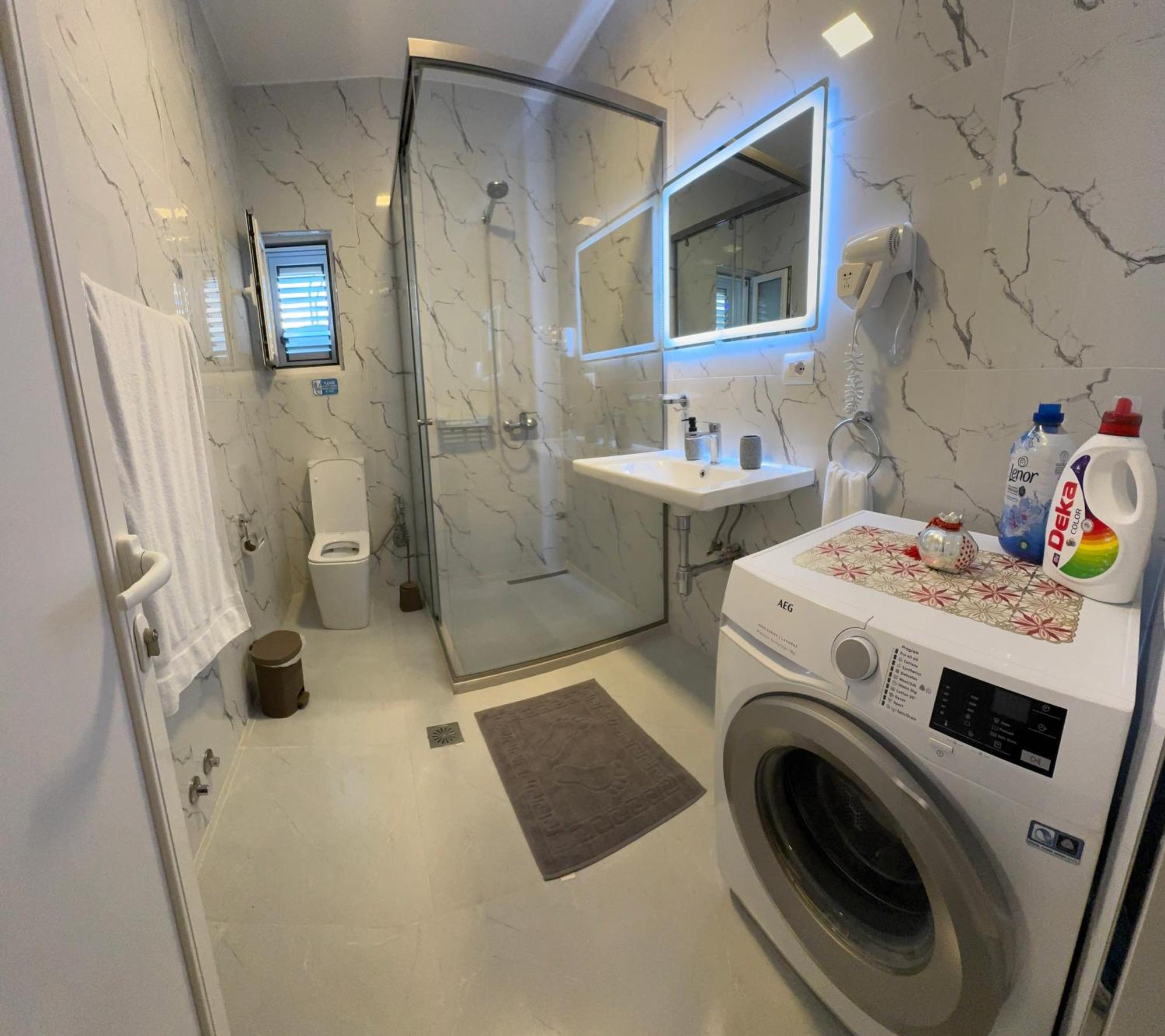 Private Villa Aras 2 - Luxury & Elegance Apartments Vlorë Esterno foto